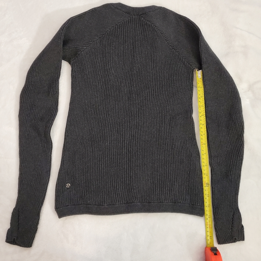 The Better Sweater - Picture 3 of 4